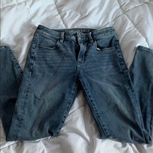 American Eagle skinny jeans